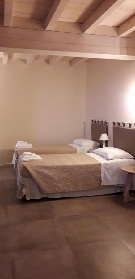 Agriturismo Vitae Fabbrico Ngoại thất bức ảnh