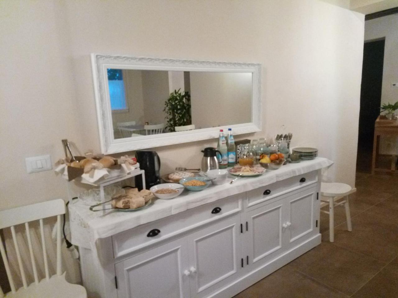 Agriturismo Vitae Fabbrico Ngoại thất bức ảnh